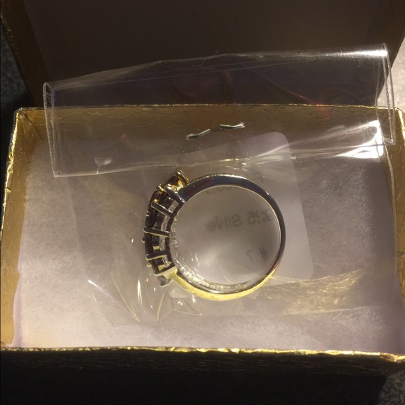 925 SS Ring w/Genuine Garnets Size 7 - Picture 6 of 7